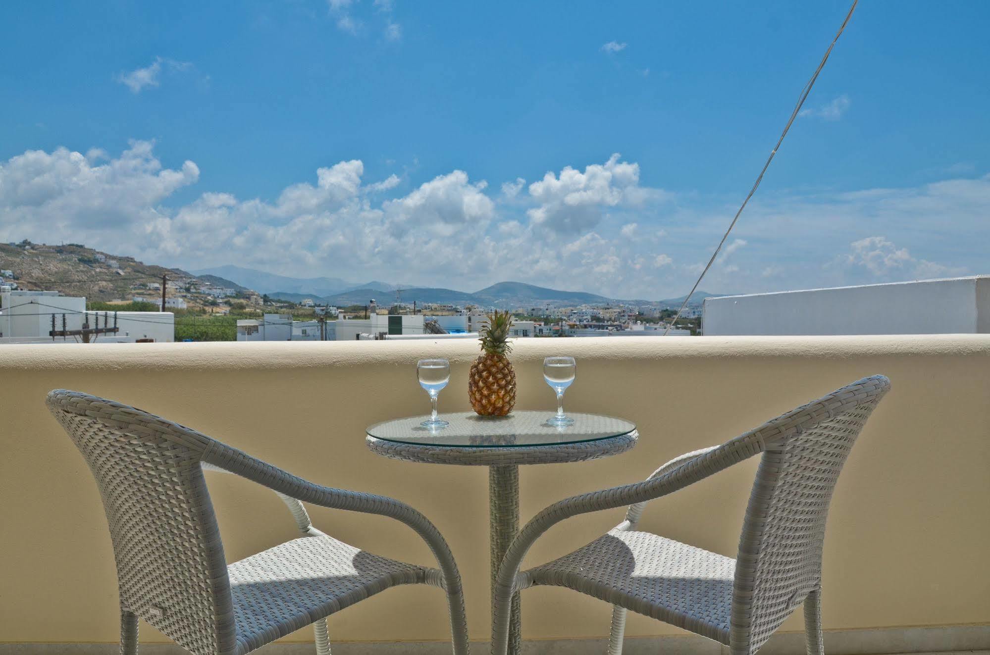 Margo Studios Naxos City Exterior foto